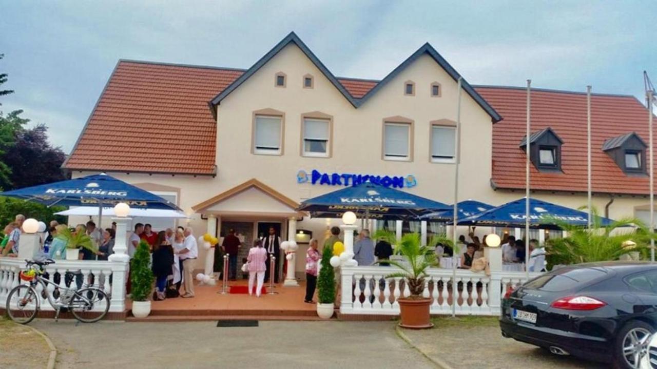 Hotel Restaurant Parthenon Otterbach Exterior photo